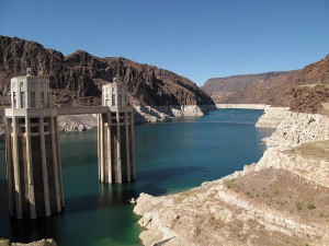 where are lakes / Figure 2: Lake Mead’s (Nevada/Arizona) water levels have been dropping in recent decades, revealing a distinctive white “bath tub” ring around its shoreline. For lakes and other water bodies to persist, water losses must be balanced with inputs by precipitation and groundwater.