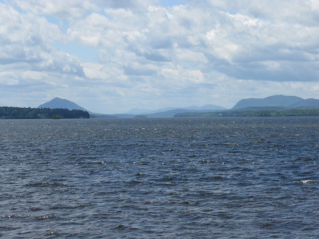 Lake-Memphremagog