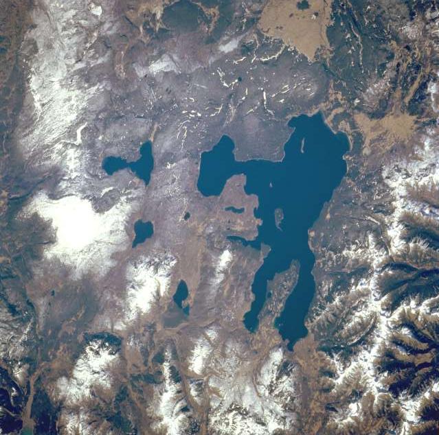 alpine lakes Yellowstone lake