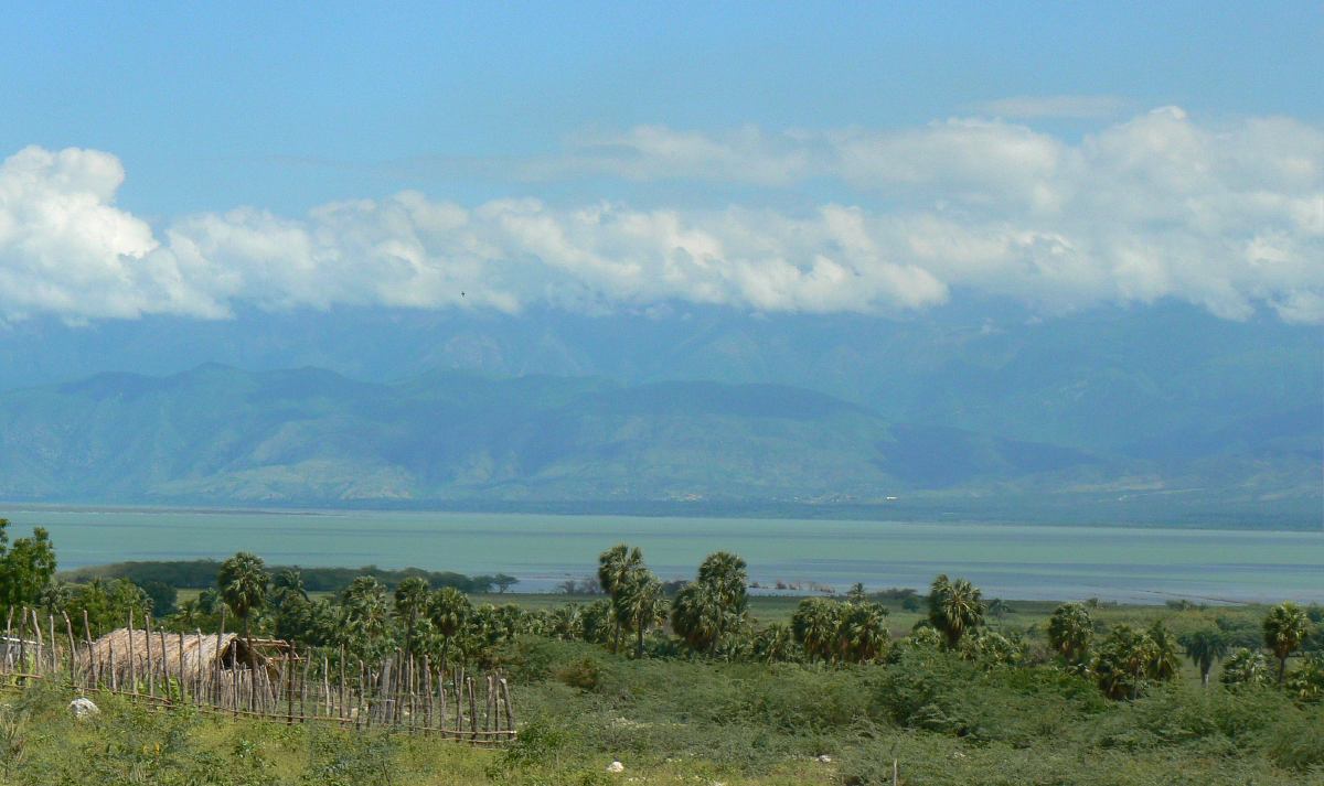 lake-enriquillo