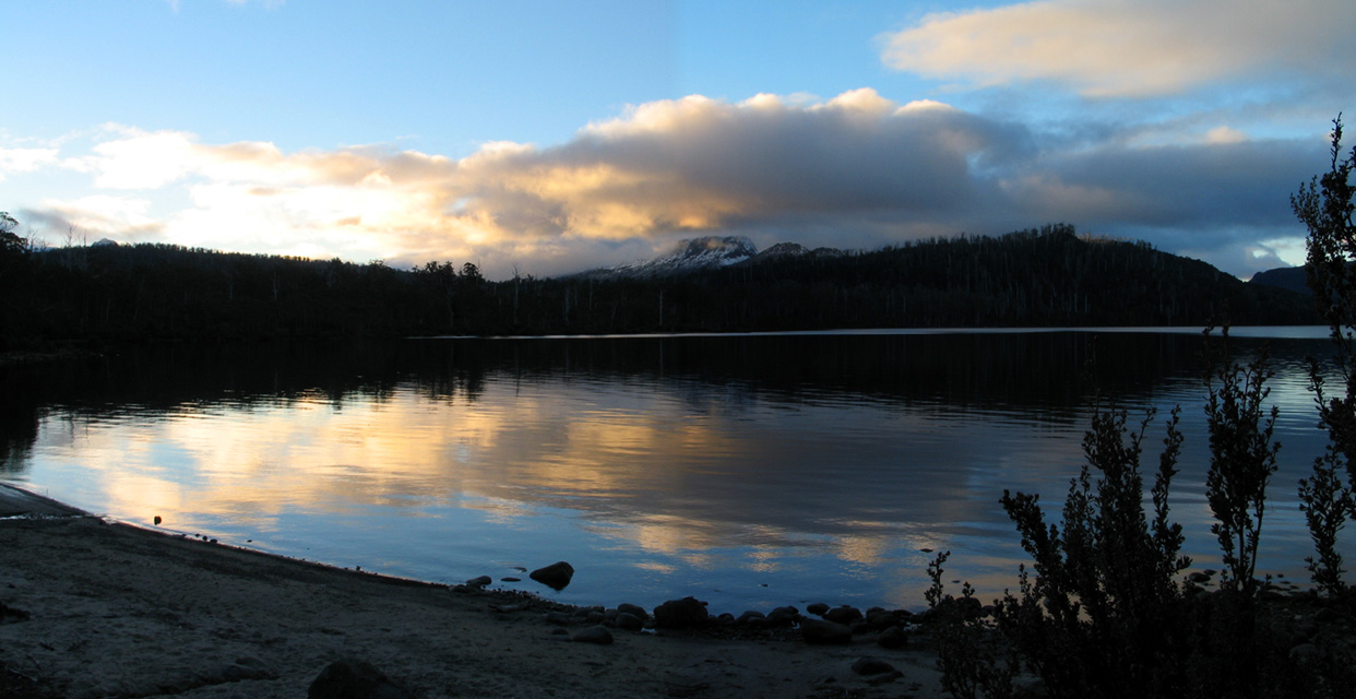 tasmania Lake St Clair sunset