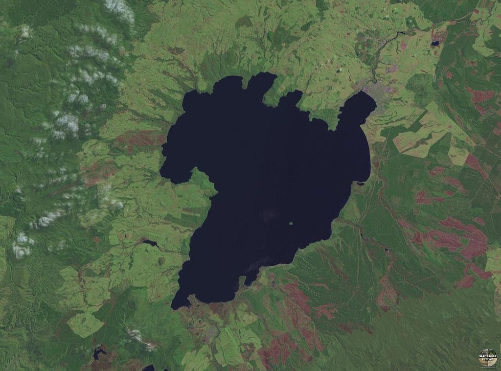 Lake taupo landsat