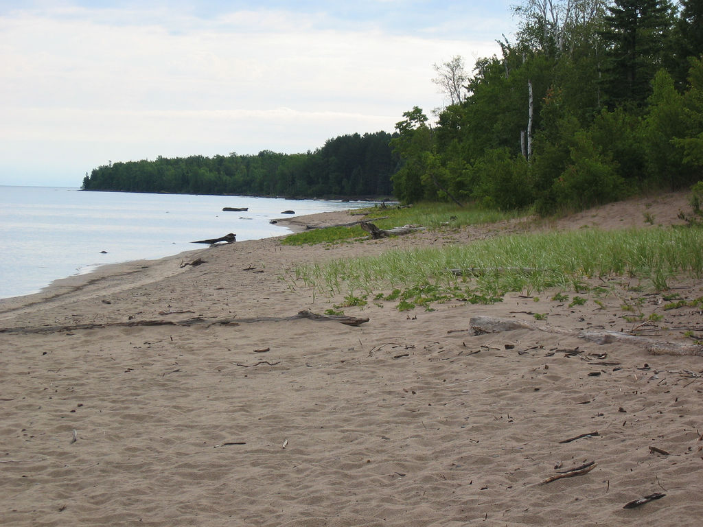 lake-superior-beach