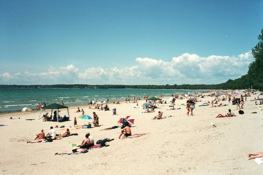 Lake-Ontario-Sandbanks-Provincial-Park