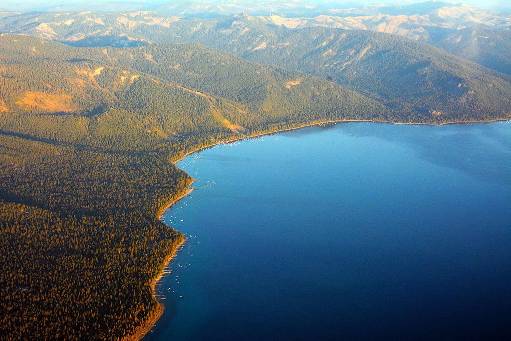 North_Lake_Tahoe_Aerial_photo