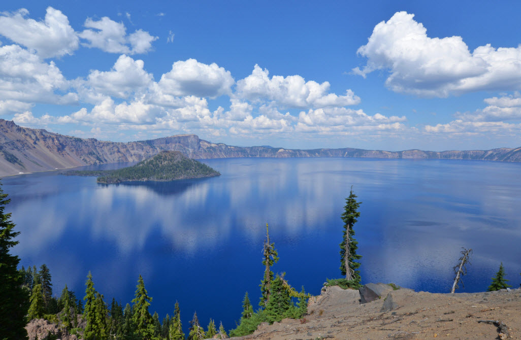 crater_lake_pano