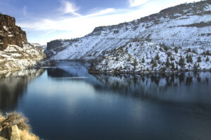 Lake Billy Chinook, Oregon in winter experiencing seasonal stratification