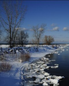 Invierno en el lago Ontario (Crédito: Tony Fischer vía Flickr